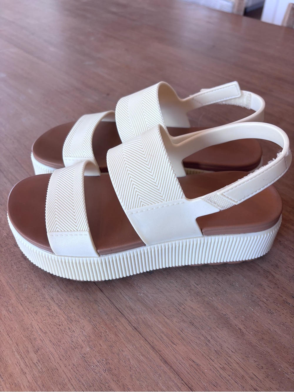Women's Cream Platform Slingback Sandals 7